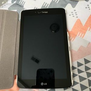 Samsung 4G LTE tablet *Verizon*